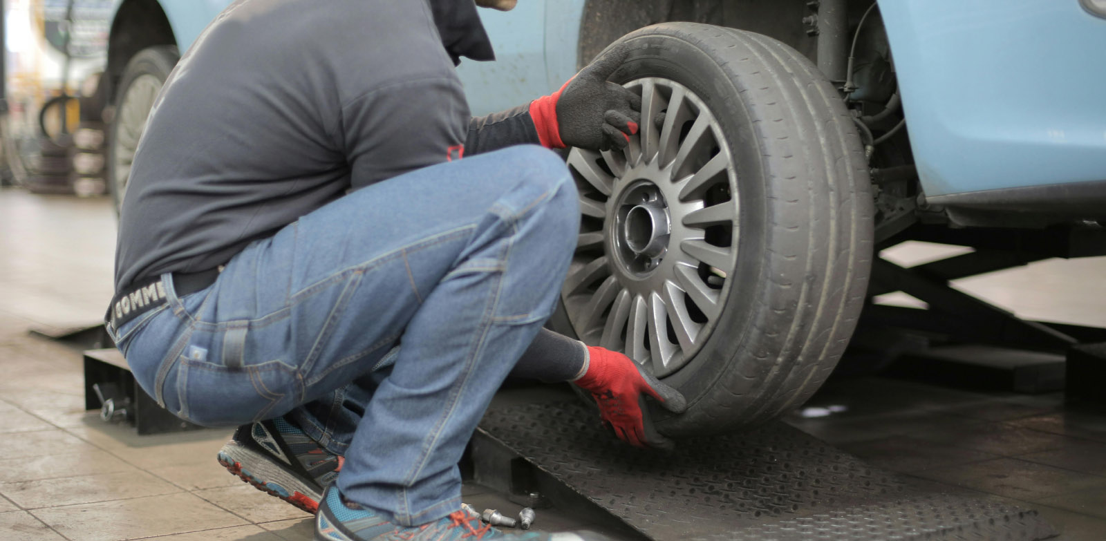 Mobile Tire Installation
